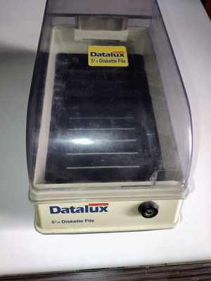 Datalux 5.25 Diskette File used without key