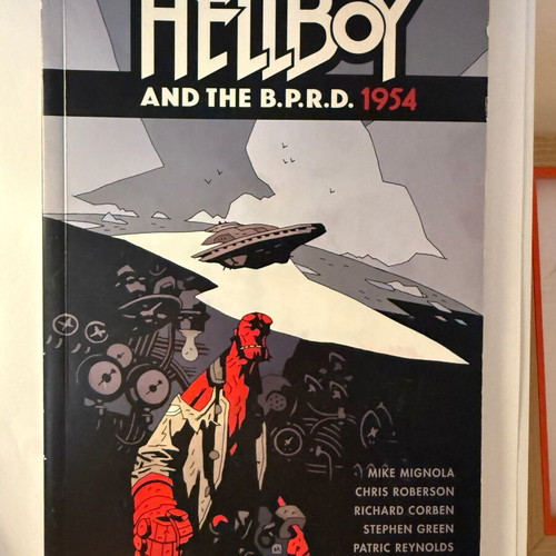 Hellboy and the B.P.R.D. 1954 comic book used