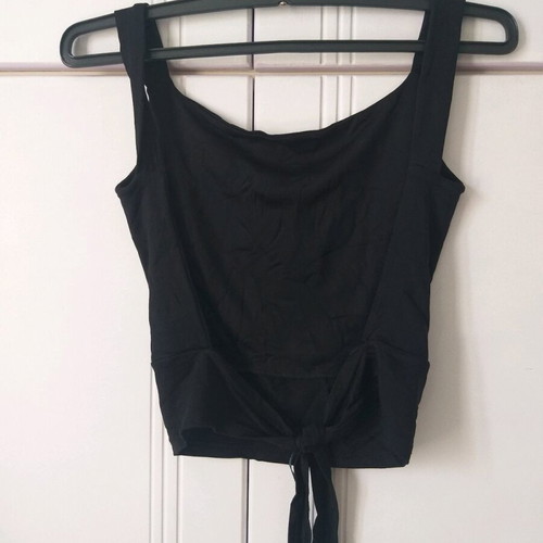 Women's top with open back like new, black, size S