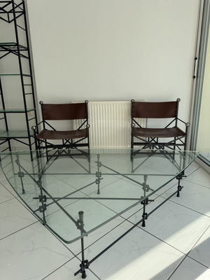 Glass coffee table Neokatoikein series like new