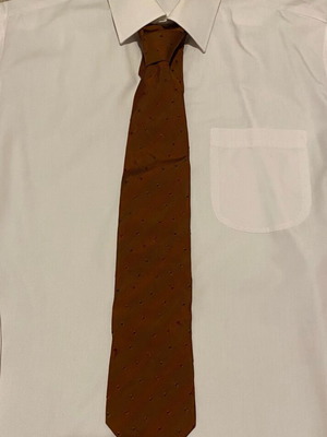 Tie used brown No 106