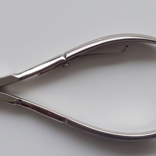 Premax Nail Nipper new, made in Italy with eyebrow tweezers gift