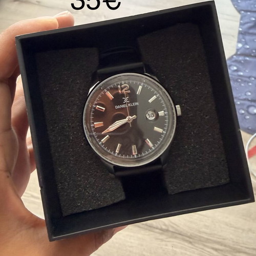 Daniel Klein men's watch like new, black
