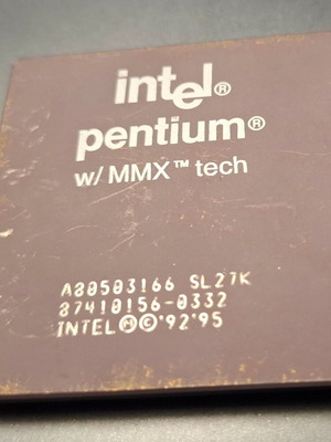 Επεξεργαστής Pentium MMX 166 MHz vintage μεταχειρισμένος 1997