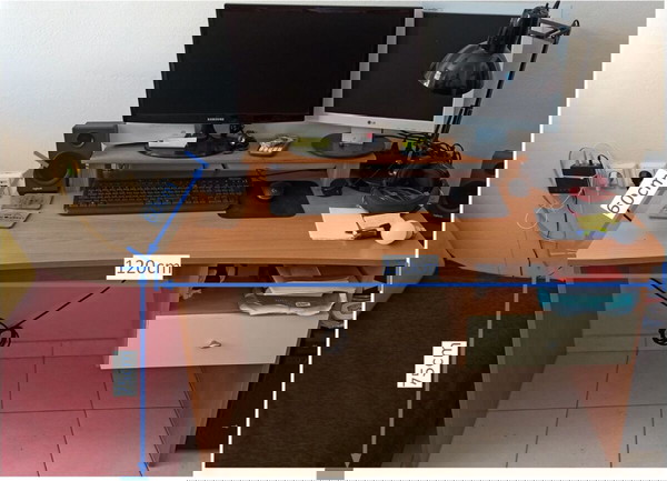 Γραφείο με Συρτάρι
