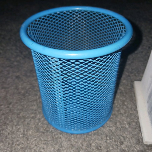 Pencil holders like new, set of two
