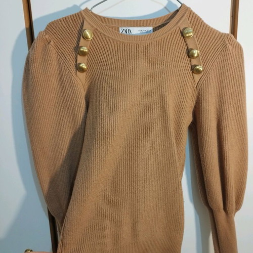 Zara elastic knit camel sweater like new with gold buttons size medium