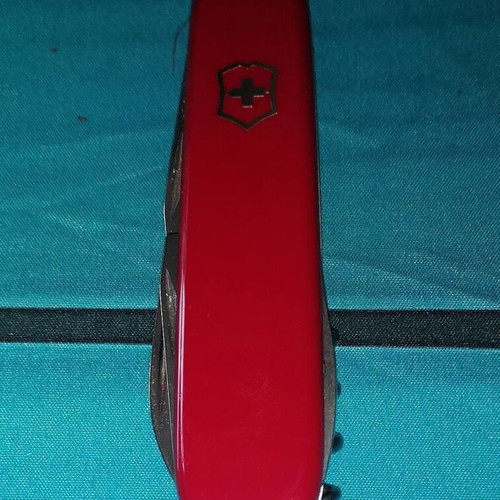 Victorinox Swiss Army Knife with 10 Functions like new