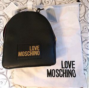 Υπέροχο backpack LOVE MOSCHINO πρόσφατη συλλογή