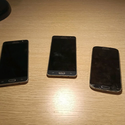Samsung J5 2016 and S4 used for parts without working screens