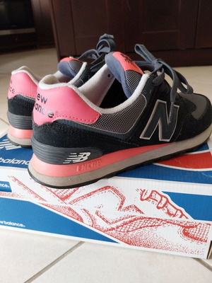 New Balance athletic shoes used, black-pink, size 38