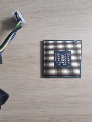 CPU Intel Q9300 μεταχειρισμένο με ψύκτρα
