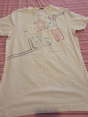 Unisex T shirt like new, size large, white
