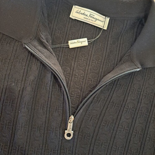 Salvatore Ferragamo men's t-shirt like new, black and grey, size M