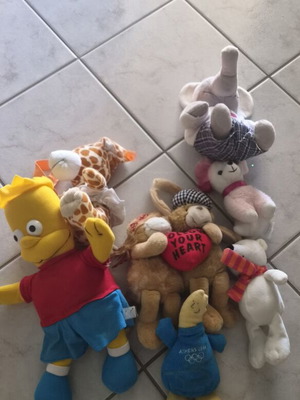 Stuffed plush toys set