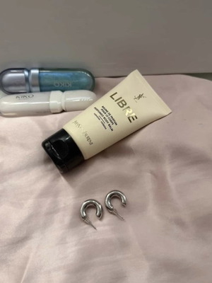 Libre Body Cream beauty set and new jewelry set