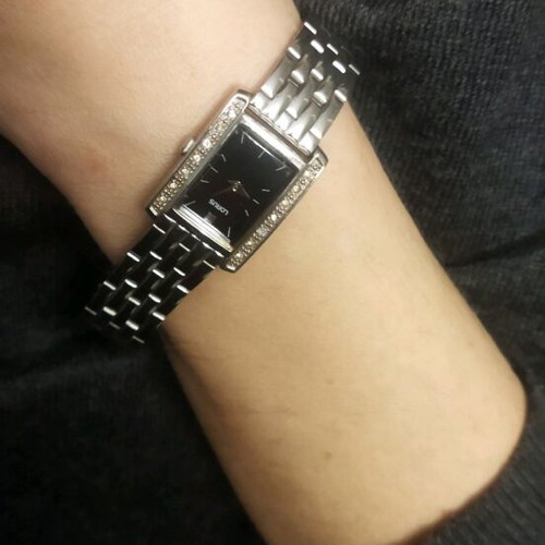 Lorus women's watch new with rectangular case and crystals