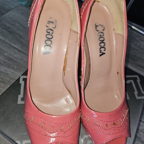 Pumps used, fuchsia patent leather, size 37