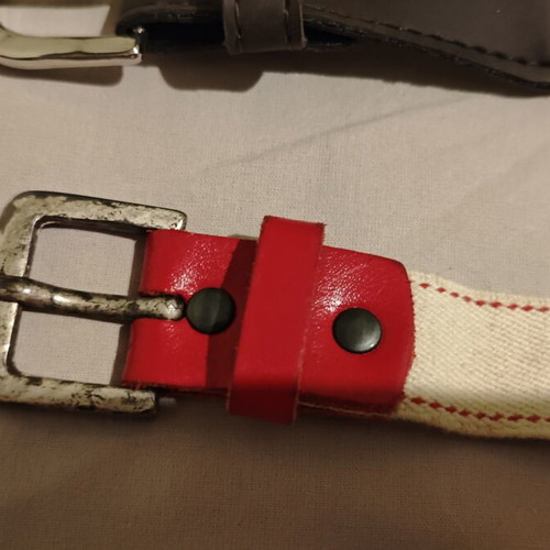 Children's belts set like new, 4 pieces, adjustable elastic