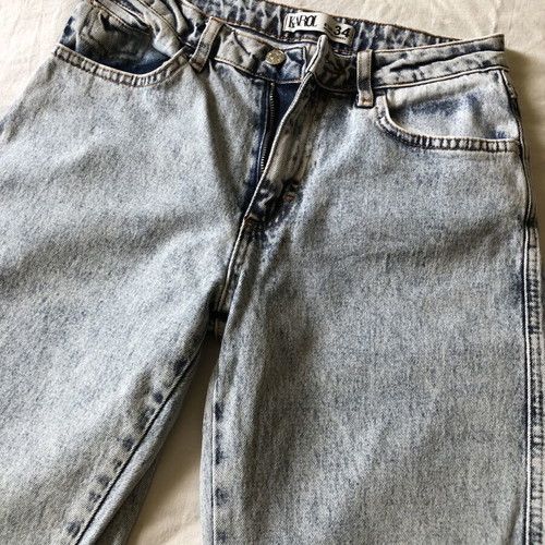 Karol women's jeans, light blue acid wash, size XS 34