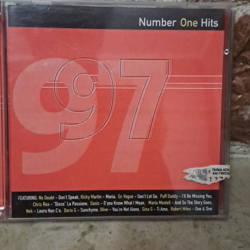 97 Number One Hits CD like new, pop, 2 discs