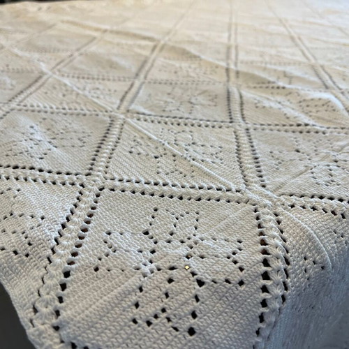 Blanket used 200x180cm