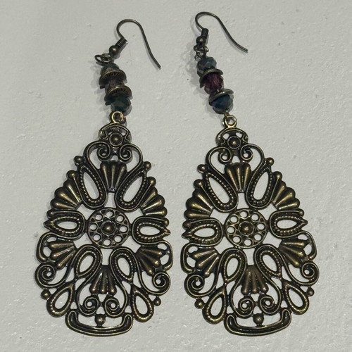 Earrings antique bronze new, gold tone