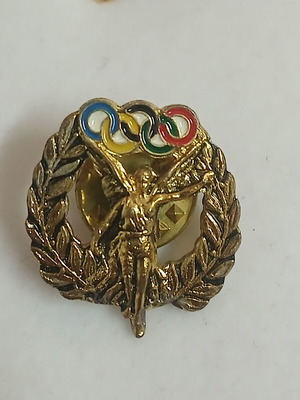 Athens 2004 Olympic Games metal pin with Nike and olive wreath