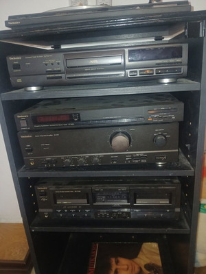 Ηχοσύστημα Technics μεταχειρισμένο, πικάπ μη λειτουργικό