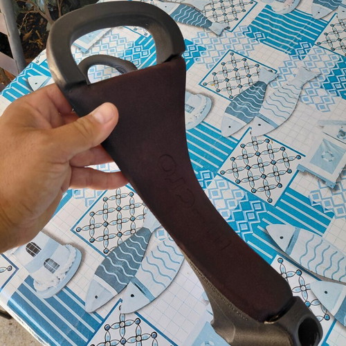 Micro Mini 3-in-1 scooter seat and O-bar handle