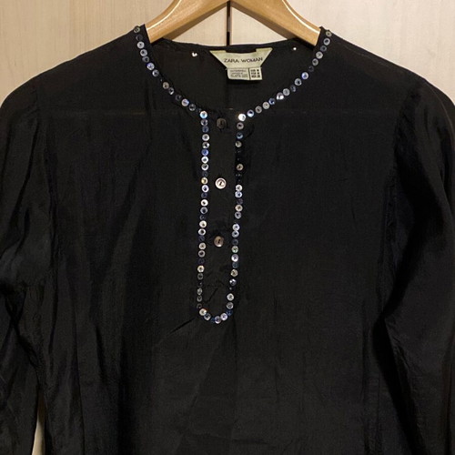 Zara satin black shirt with sequins like new, size M