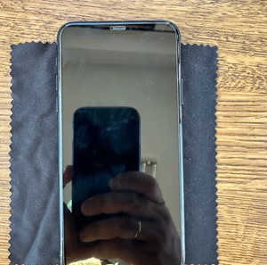 iPhone 11 Pro Макс