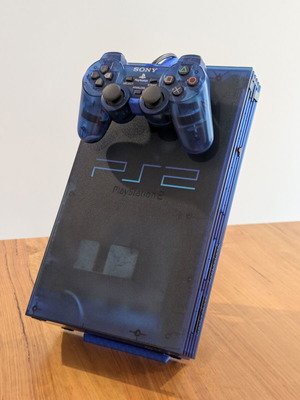 3D Printed Βάση Κονσόλας και Χειριστηρίου για Playstation 2 Fat κάθετη, καινούργια