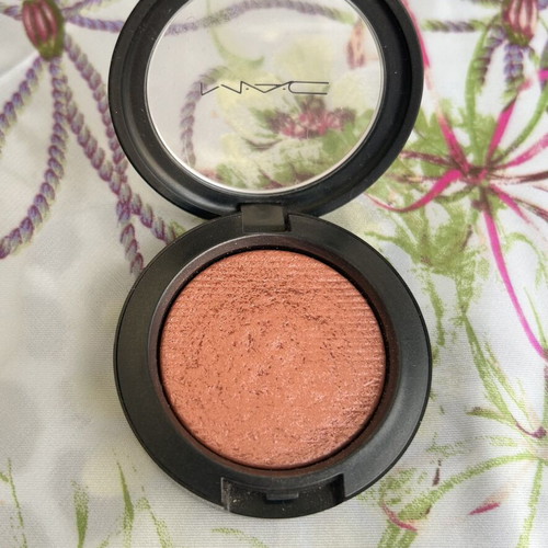 Mac blush Faux Sure like new with shimmer