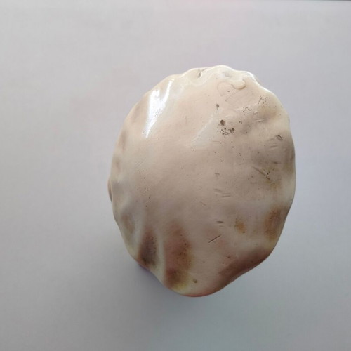 Wagner bust resin used with stains and base crack