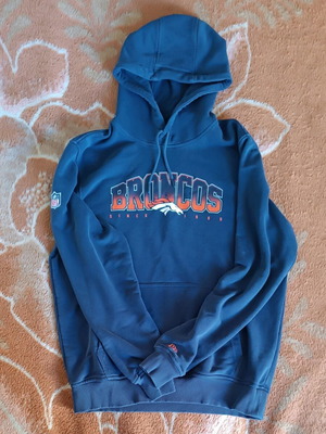 NFL New Era Broncos hoodie size L like new blue