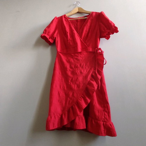 Red wrap dress Small like new