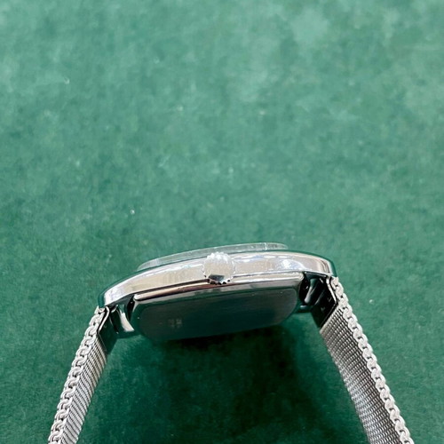 Bifora 115 Vintage Winding Watch like new with Daniel Wellington Bracelet