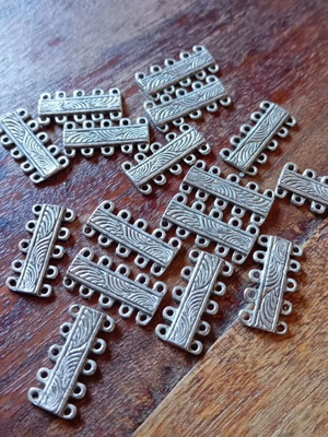 Cord connectors 20mm silver, pack of 16 with 5 loops