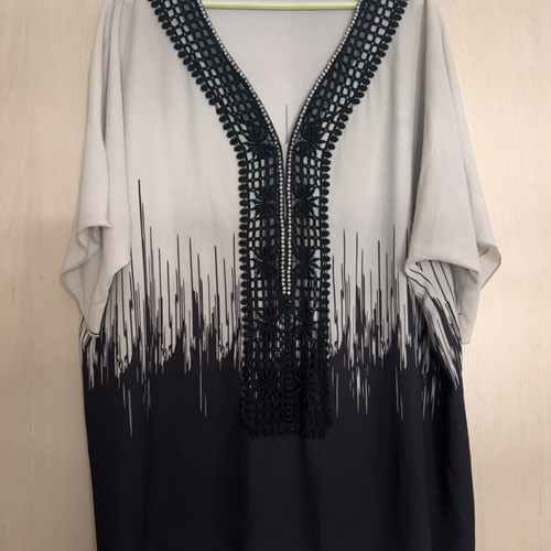 Dina blouse beige and black with lace, like new, size XXL