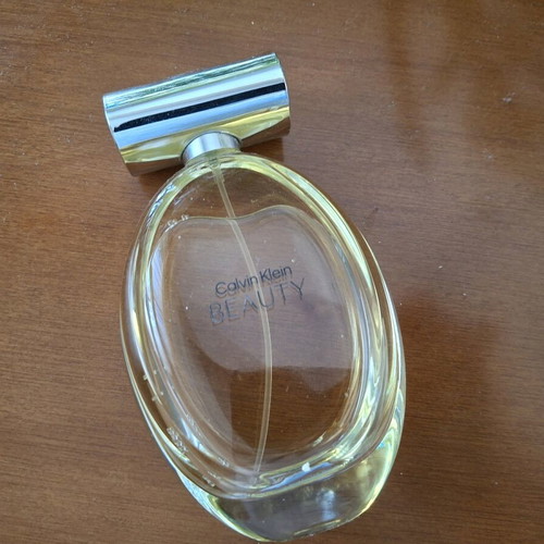 Calvin Klein Beauty perfume like new, 90 ml