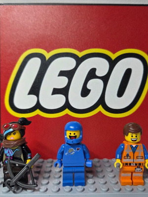 Lego 3 minifigures from Movie 2, year 2019 new
