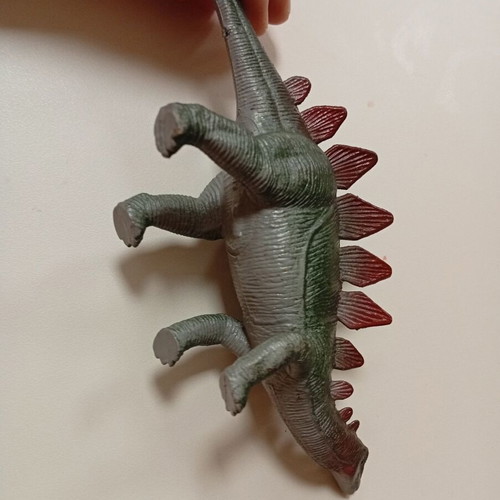 Dinosaur miniature toy like new