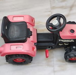 Children's tractor used with pedals