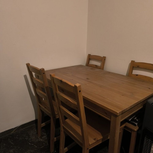 Wooden dining table with chairs used set 1 table and 4 chairs