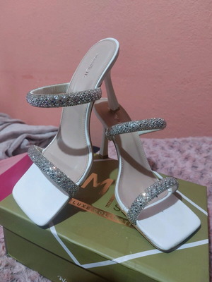 Mules white with rhinestones Mia like new, size 40