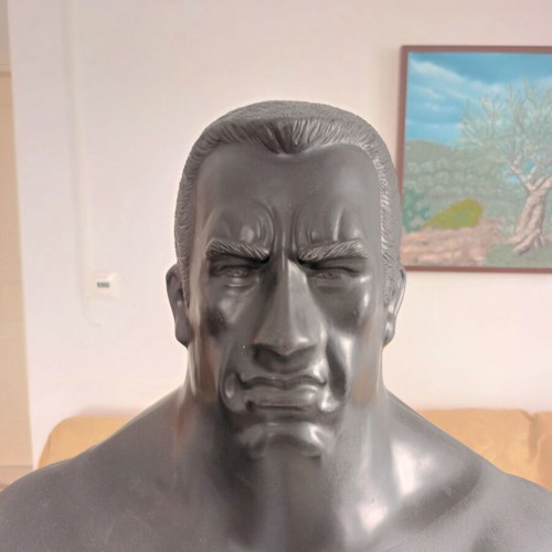 Bob style punching dummy like new, very sturdy, fill with water or sand, German product
