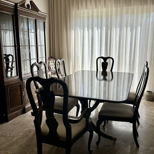 Carved Mahogany Dining Set 7 Pieces