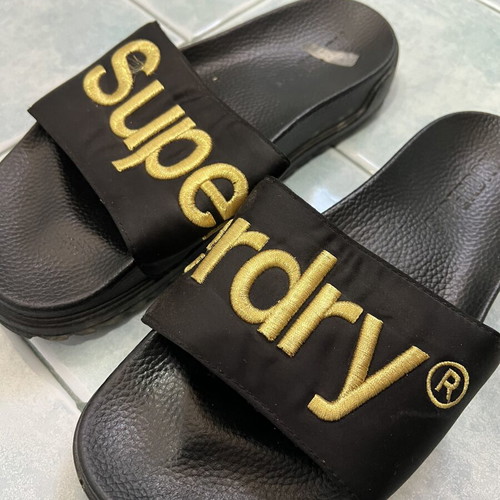Superdry slippers size 39 like new