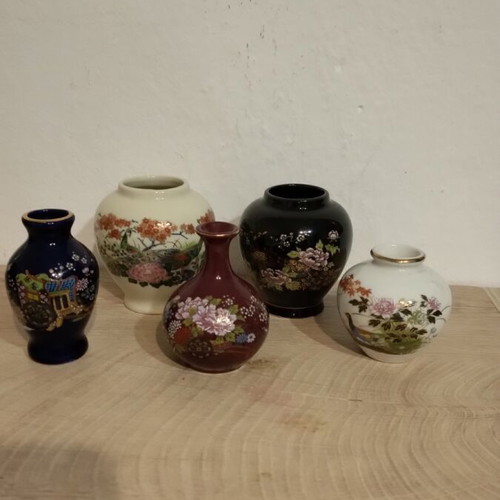 Miniature porcelain jars like new, height 8 cm